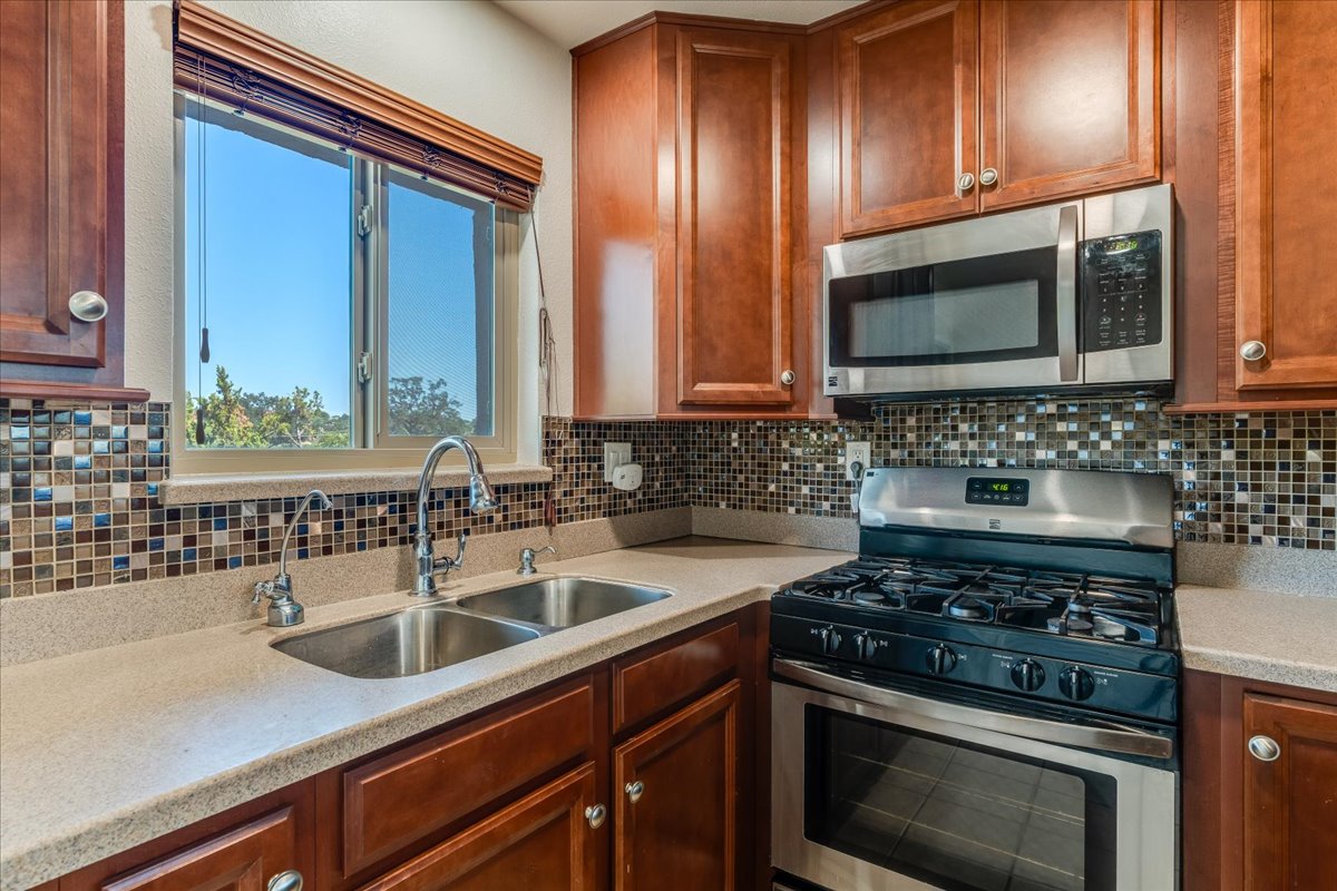 Kitchen details